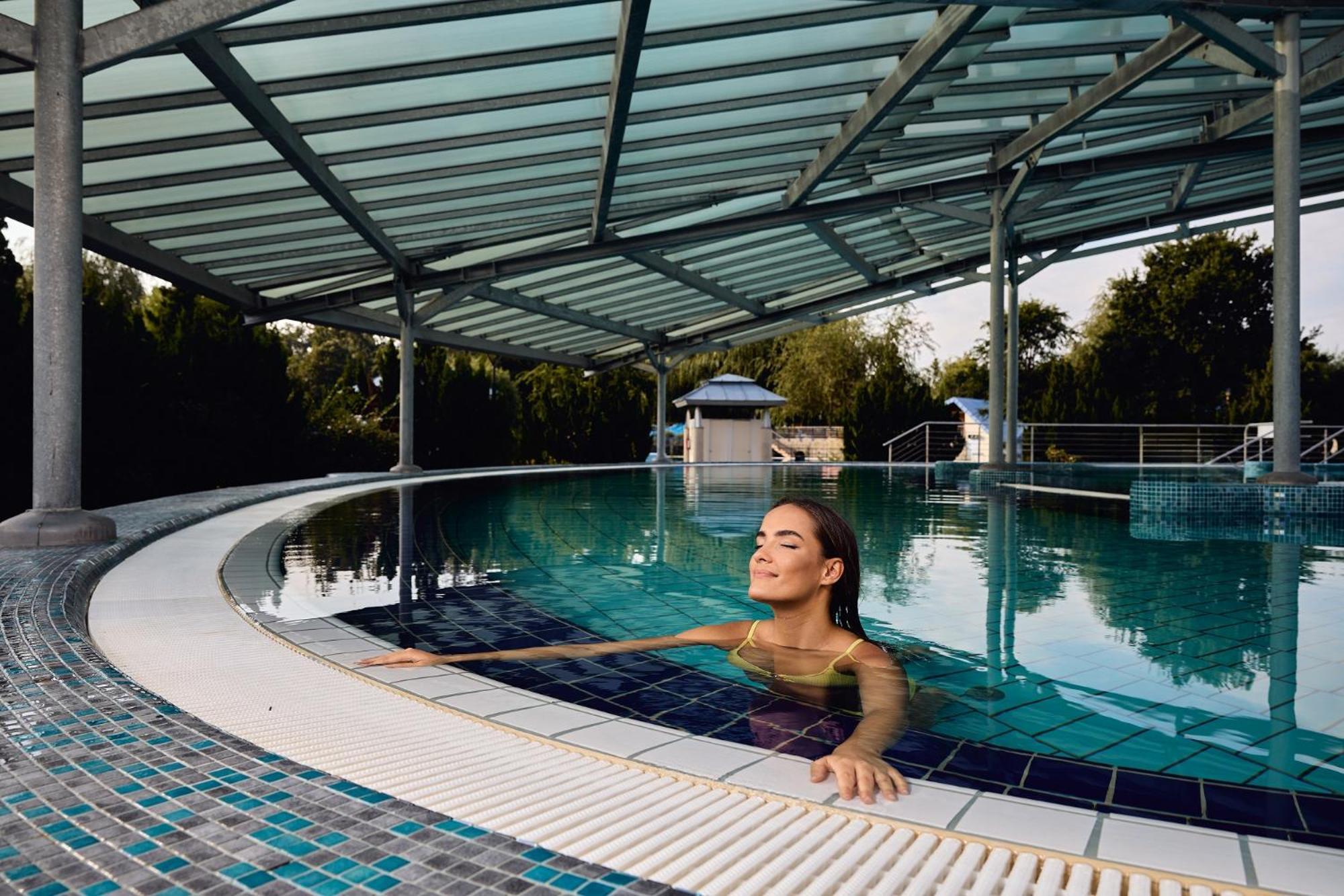 Rubin Relax Apartman Sárvár Esterno foto